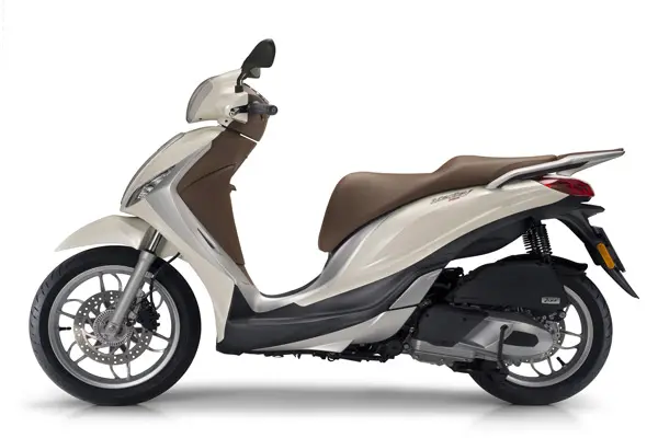 Piaggio Medley 150cc — Santorini Quad rental in Santorini