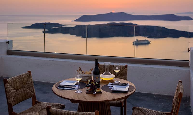 Santorini for First-Timers: The Honest 2026 Primer